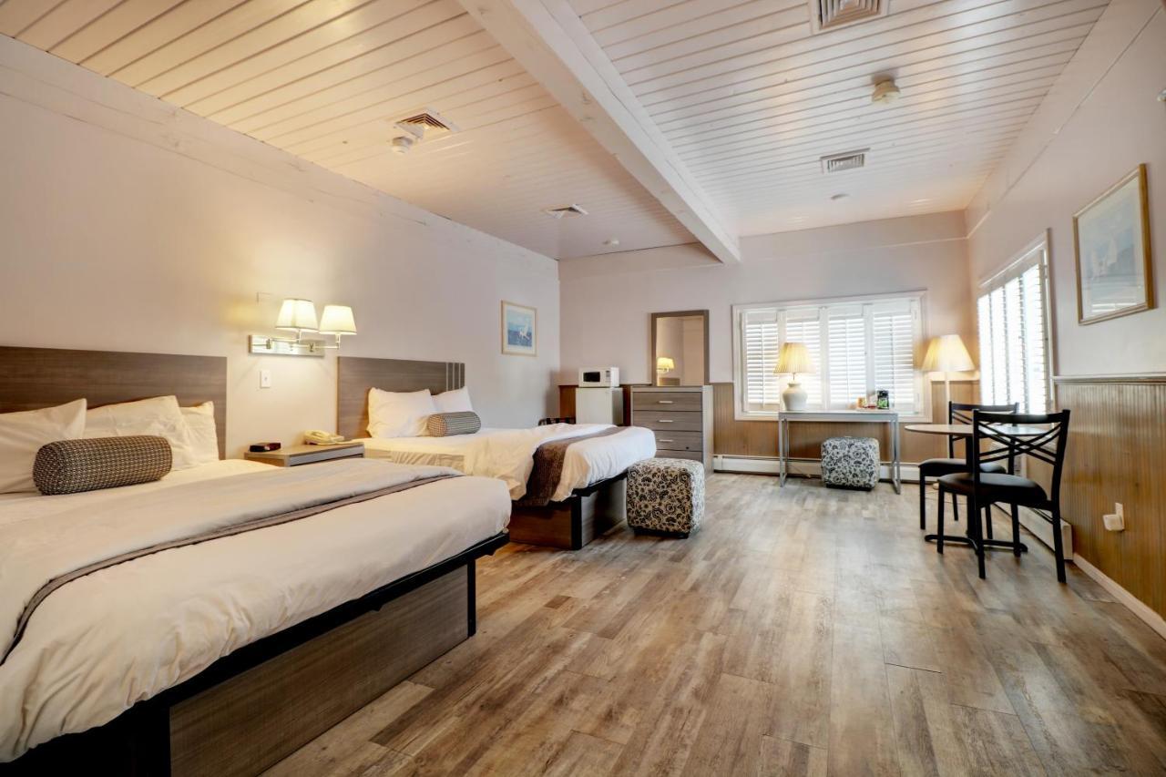 Hotel Hamilton Village 2*